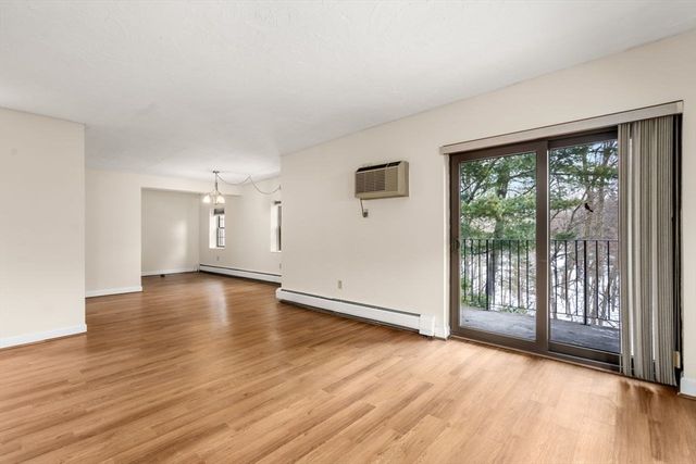 16 Winter St 41C, Waltham, MA 02451