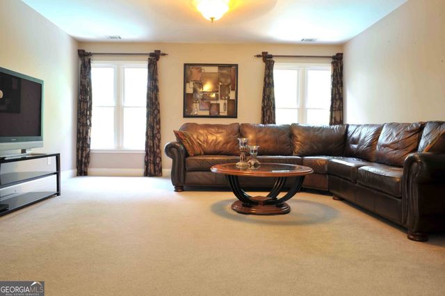 2570 Trailing Ivy Way, Buford, GA 30519