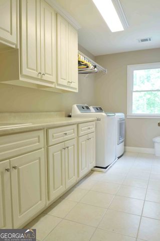 2570 Trailing Ivy Way, Buford, GA 30519