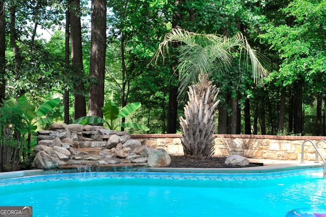 2570 Trailing Ivy Way, Buford, GA 30519