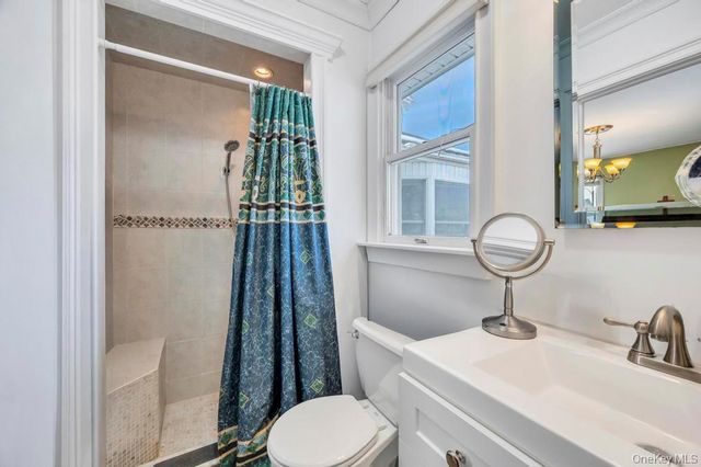 4 Adams Street, Hicksville, NY 11801