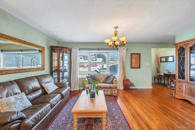 4 Adams Street, Hicksville, NY 11801