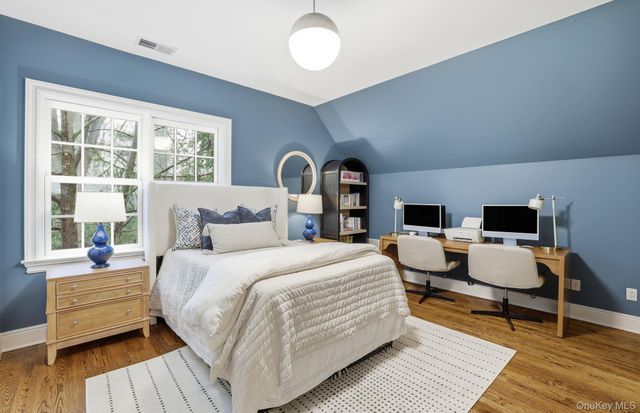 15 Davis Avenue, Rye, NY 10580