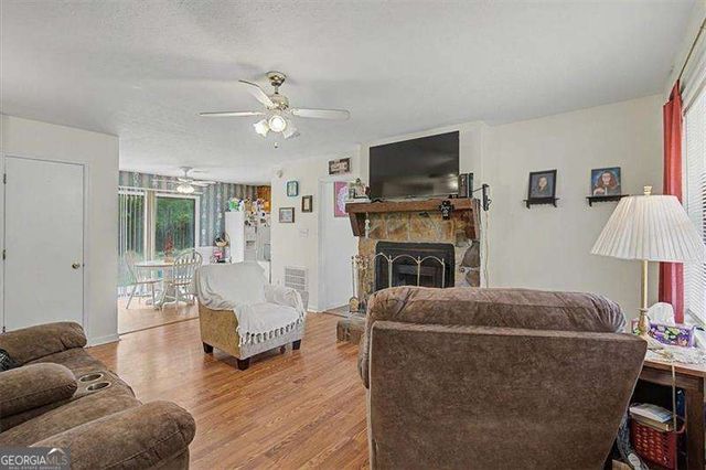 100 Willow Drive, Dallas, GA 30157