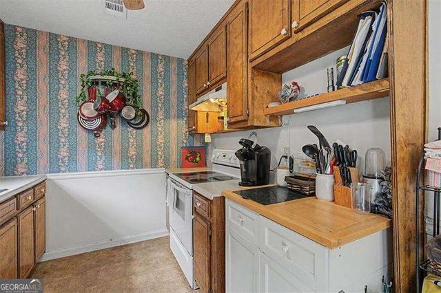 100 Willow Drive, Dallas, GA 30157