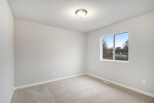 13772 Oasis Avenue, Holland, MI 49424