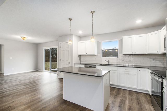 13772 Oasis Avenue, Holland, MI 49424