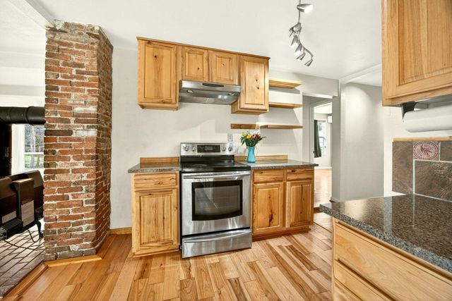 51 Sterling Creek Road, Jacksonville, OR 97530