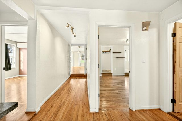 51 Sterling Creek Road, Jacksonville, OR 97530