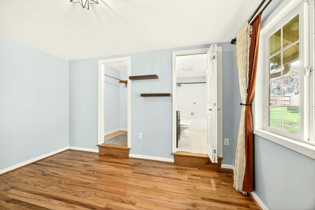 51 Sterling Creek Road, Jacksonville, OR 97530