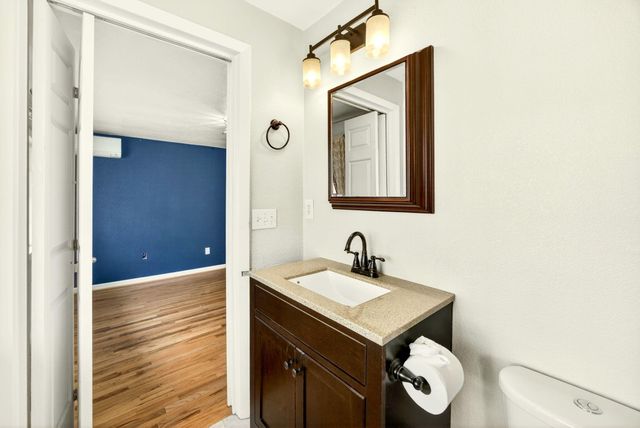 51 Sterling Creek Road, Jacksonville, OR 97530