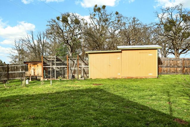 51 Sterling Creek Road, Jacksonville, OR 97530