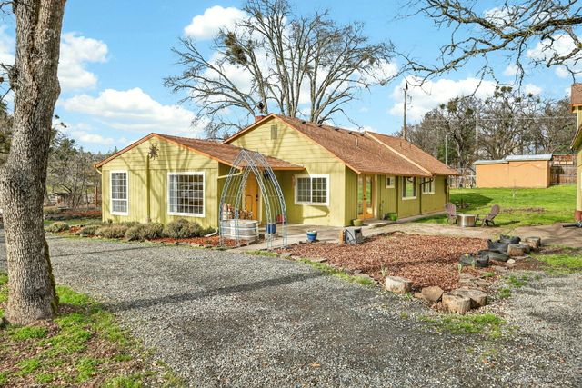 51 Sterling Creek Road, Jacksonville, OR 97530