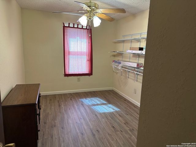 103 Starlight Ter, San Antonio, TX 78233