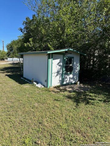 103 Starlight Ter, San Antonio, TX 78233