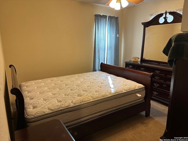 103 Starlight Ter, San Antonio, TX 78233