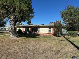 103 Starlight Ter, San Antonio, TX 78233