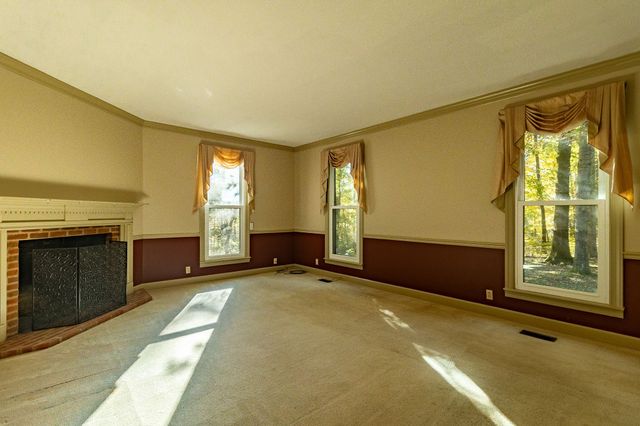 201 Tanglewood Dr, Dickson, TN 37055