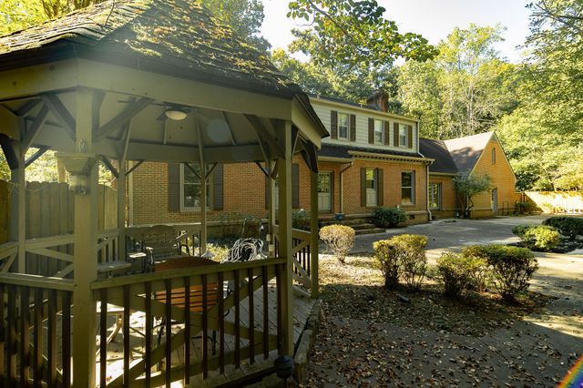 201 Tanglewood Dr, Dickson, TN 37055