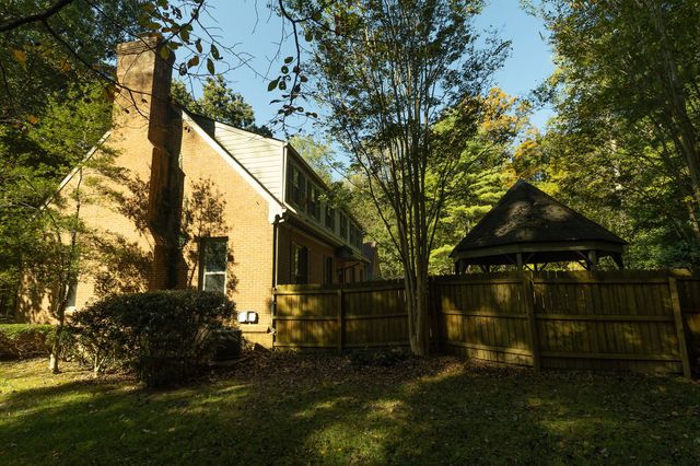 201 Tanglewood Dr, Dickson, TN 37055