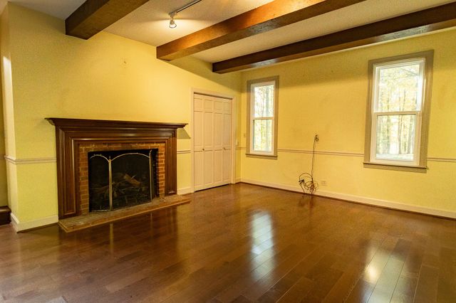 201 Tanglewood Dr, Dickson, TN 37055