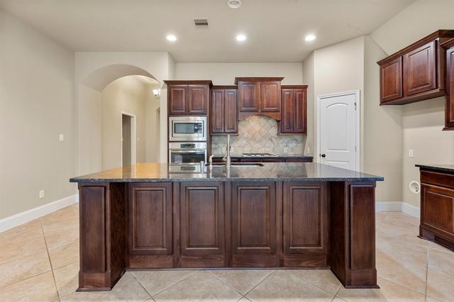 1215 Oxbow Crossing Lane, Rosenberg, TX 77471