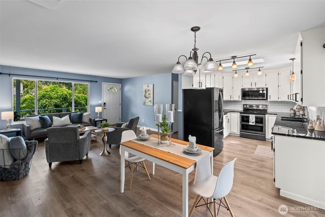 136 May Street W, Port Orchard, WA 98366