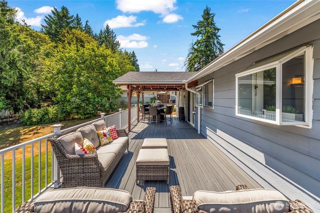 136 May Street W, Port Orchard, WA 98366