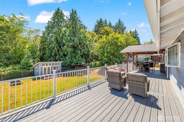 136 May Street W, Port Orchard, WA 98366