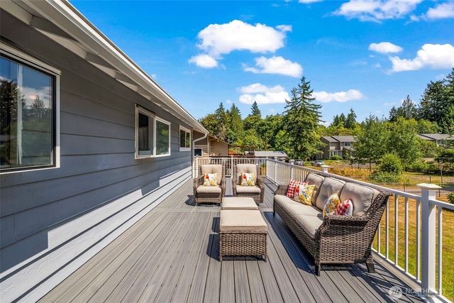 136 May Street W, Port Orchard, WA 98366