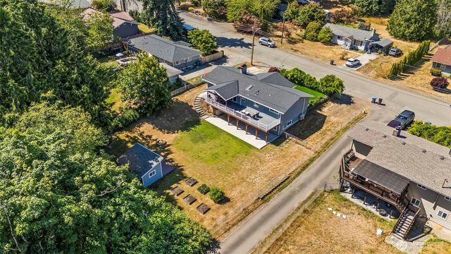 136 May Street W, Port Orchard, WA 98366