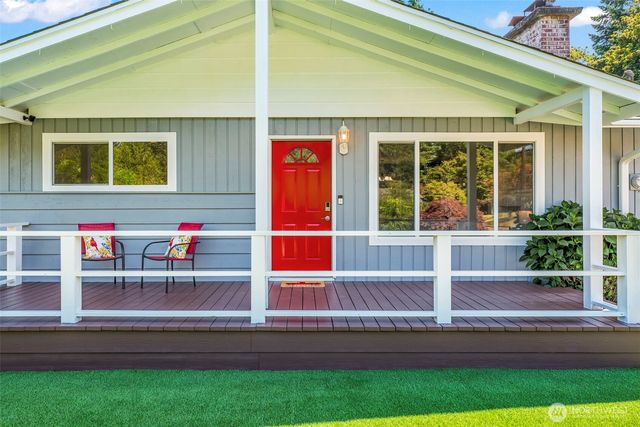 136 May Street W, Port Orchard, WA 98366