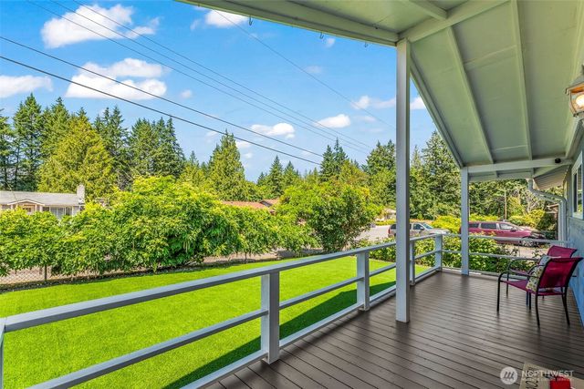 136 May Street W, Port Orchard, WA 98366