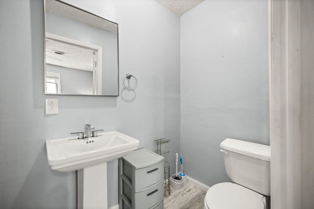 609 Smith Lane, London, KY 40741