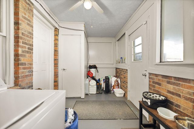 609 Smith Lane, London, KY 40741