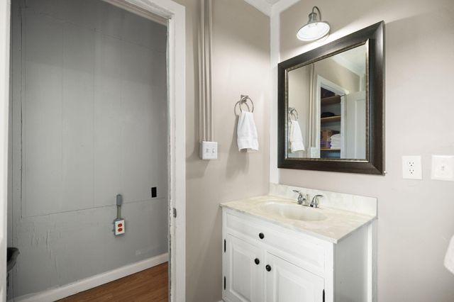 609 Smith Lane, London, KY 40741