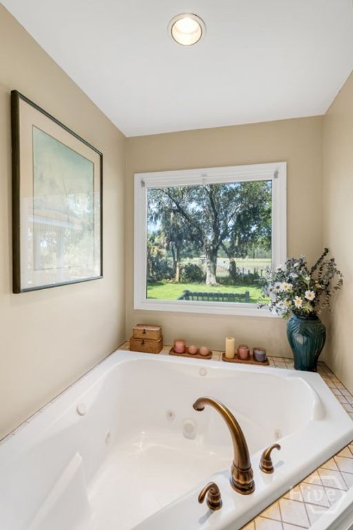 Image 29 of property listing at 89 Old Martin Lane, Richmond Hill, GA 31324