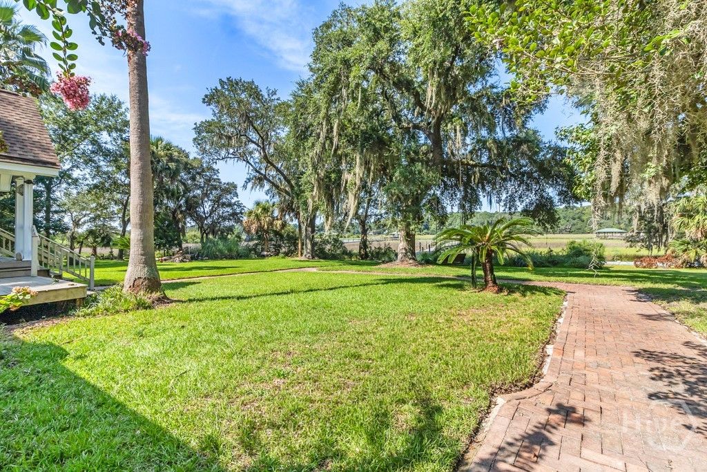 Image 42 of property listing at 89 Old Martin Lane, Richmond Hill, GA 31324