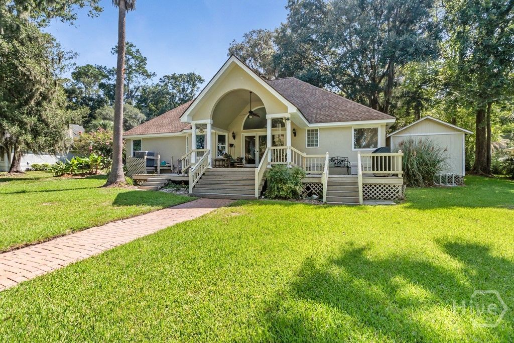 Image 43 of property listing at 89 Old Martin Lane, Richmond Hill, GA 31324
