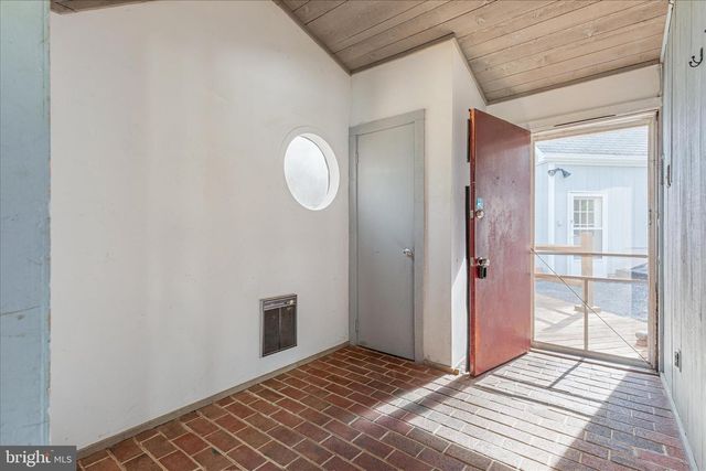 38 STRUDEL CT, Basye, VA 22810