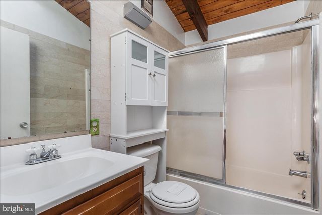 38 STRUDEL CT, Basye, VA 22810