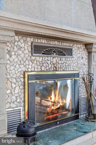 38 STRUDEL CT, Basye, VA 22810