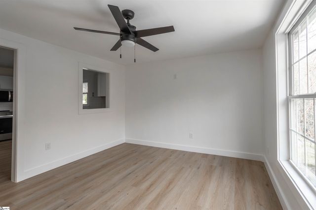 111 Tuskegee Avenue, Greenville, SC 29607