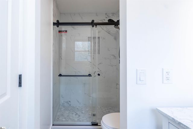 111 Tuskegee Avenue, Greenville, SC 29607