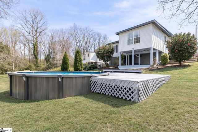 111 Tuskegee Avenue, Greenville, SC 29607