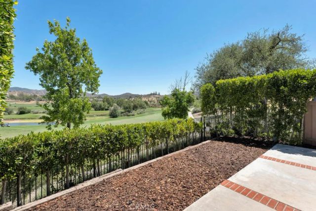 792 Wind Willow Way, Simi Valley, CA 93065