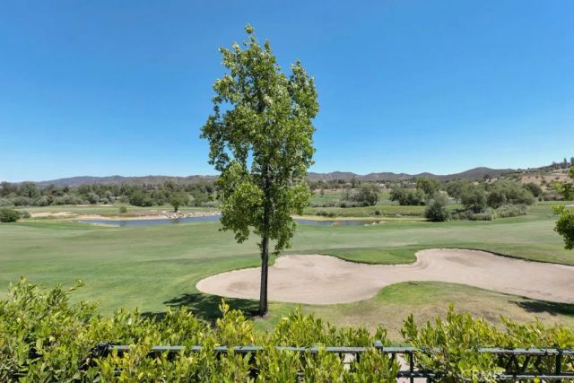792 Wind Willow Way, Simi Valley, CA 93065