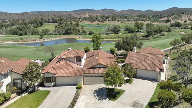 792 Wind Willow Way, Simi Valley, CA 93065