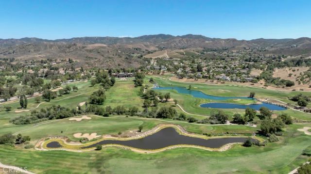 792 Wind Willow Way, Simi Valley, CA 93065