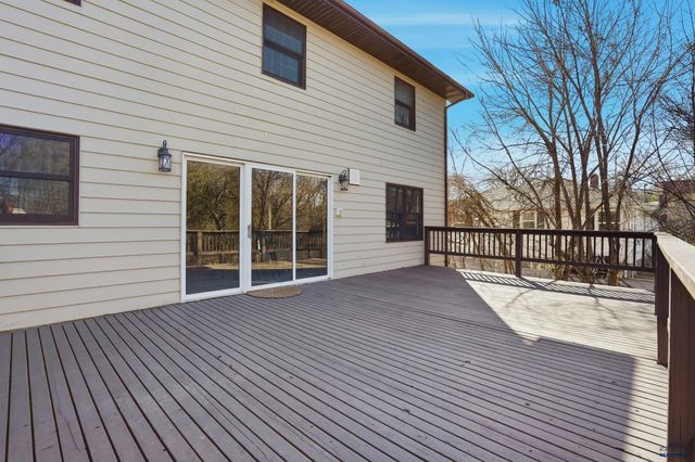 3944 JACKSON BLVD, Rapid City, SD 57702